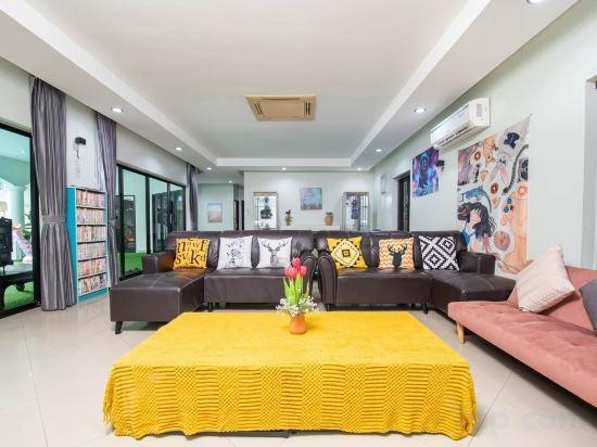 4, Luxury 5-Bedroom Pool Villa at FunPlace, Pattaya, Sattahip