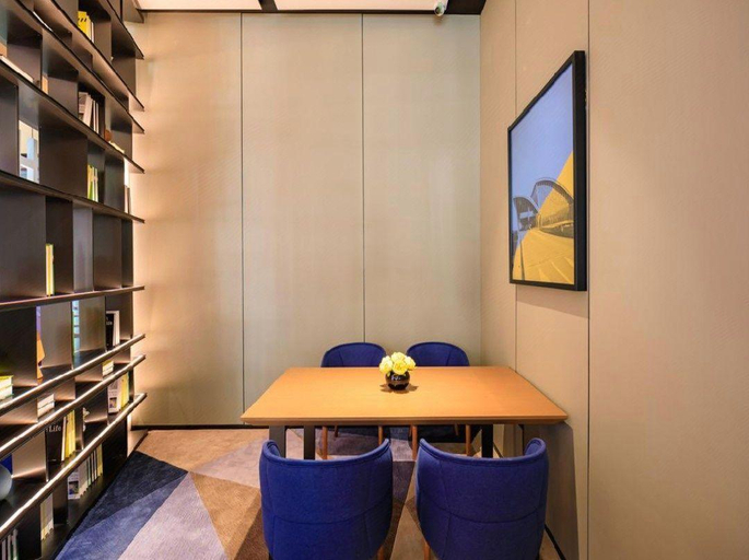 Bedroom 2, Hampton by Hilton (Guangzhou Baiyun Avenue North), Guangzhou