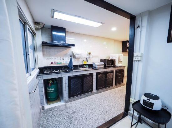 5, Oliver's House in Kaset, Chatuchak