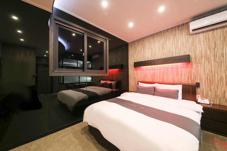 Bedroom 2, Taebaek M Plus Self Check-in Motel, Taebaek