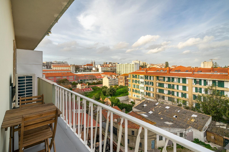 Others 4, 270 Panoramic View Premium Apartment, Lisbon