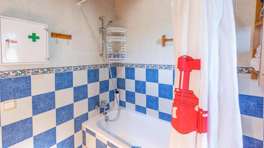 Bathroom 2, Casa La Noria Iznate by Ruralidays, Málaga