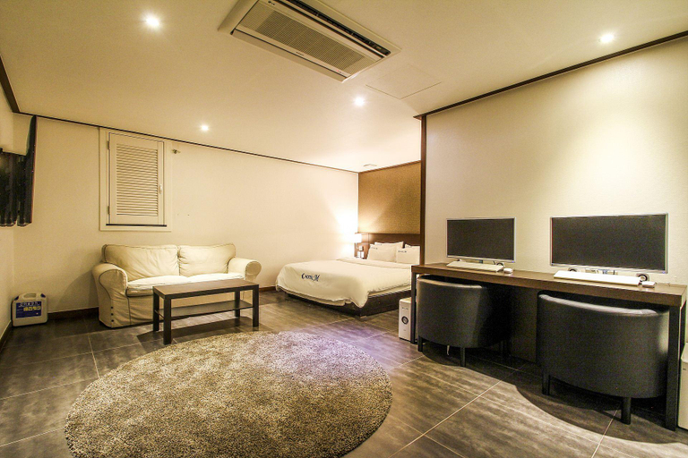 Bedroom, Uijeongbu M, Yangju