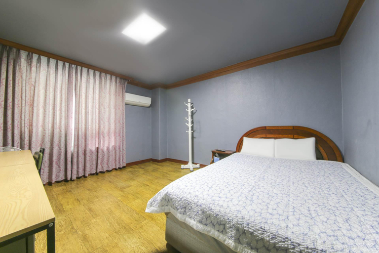 Bedroom 3, Sunchang Gold, Sunchang