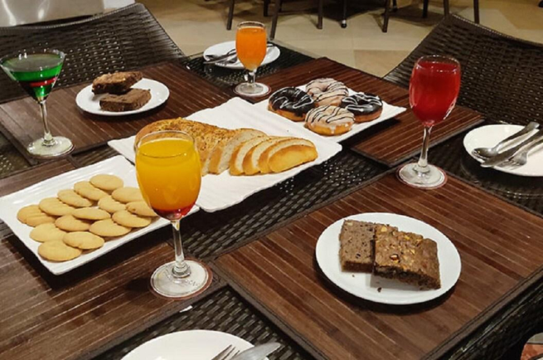 Food & Drinks 5, Baghaan Orchard Retreat, Hapur