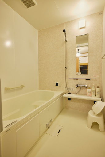 Bathroom 3, ikuha bettei toraya, Ukiha