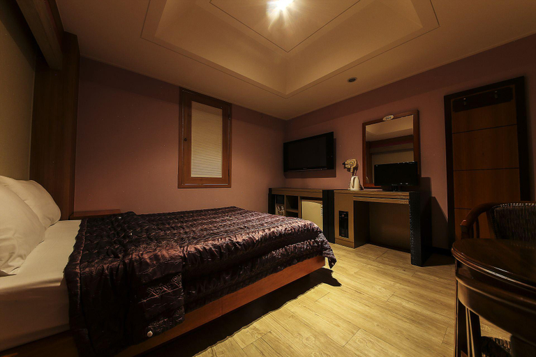Bedroom 3, Asan Gonggan, Asan