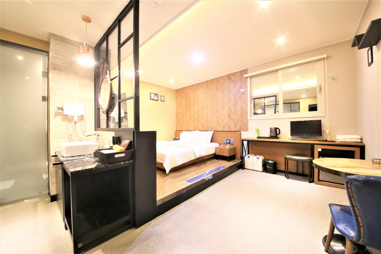 Others 5, Sacheon (Samcheonpo) Muni Hotel, Sacheon
