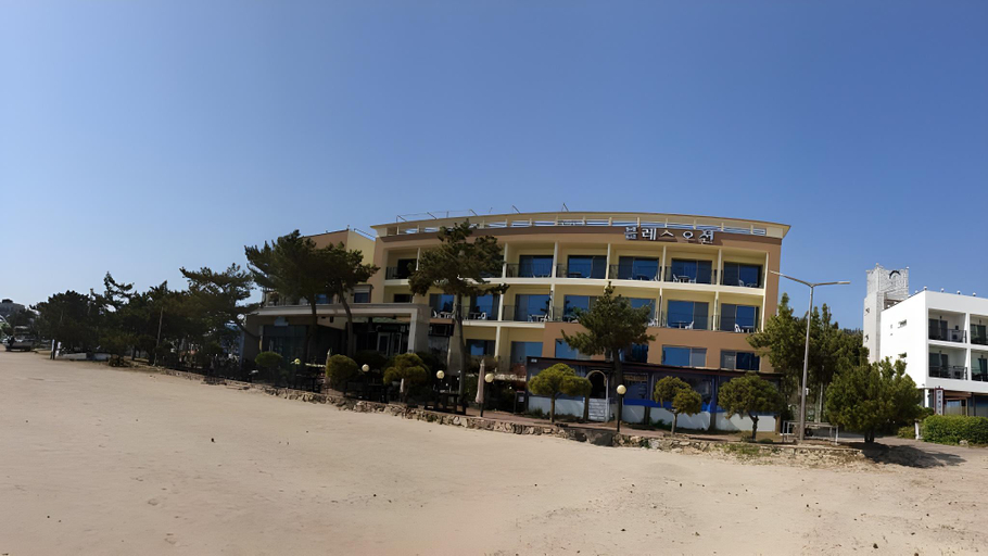 Others 3, Taean Bless Ocean Pension, Taean