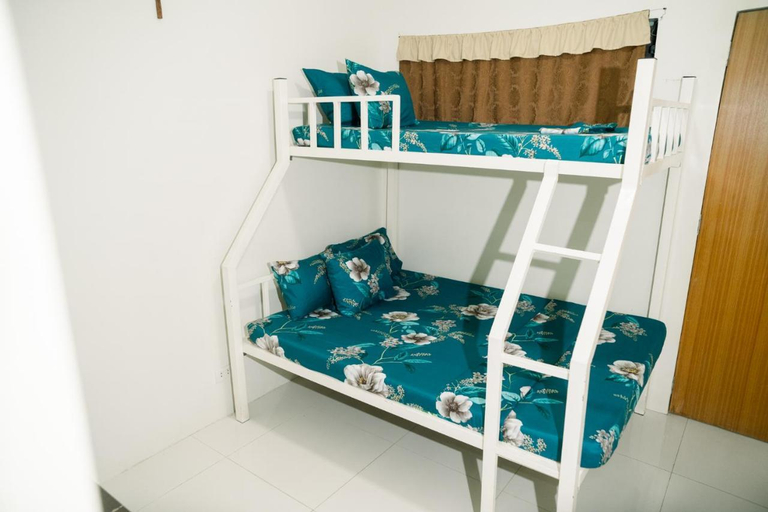 Others 5, CELCOR PENSION HOUSE, Cabatuan