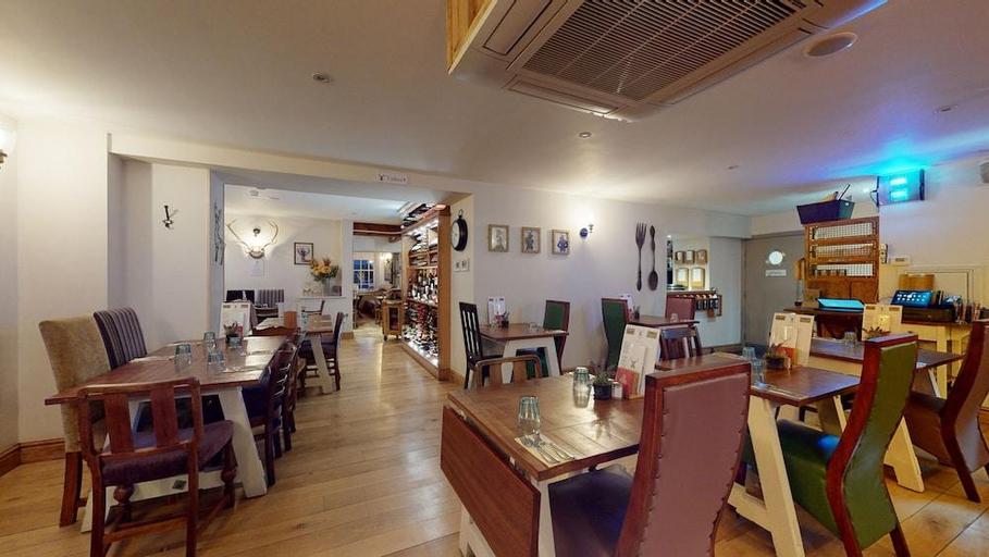 Food & Drinks 4, The Devonshire Arms, Derbyshire
