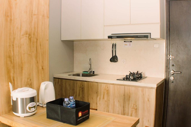 1, Stunning And Comfortable 1Br Apartment Mustika Golf Residence, Cikarang