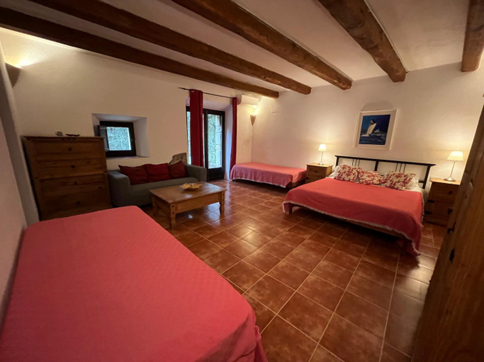Bedroom, Hotel Mas Pelegri, Girona