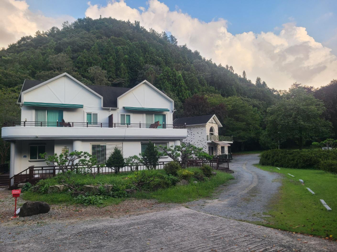 Others 1, Damyang Maple Pension, Sunchang