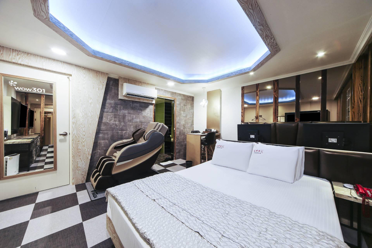 Bedroom 2, Daegu Duryu Hotel Look, Buk