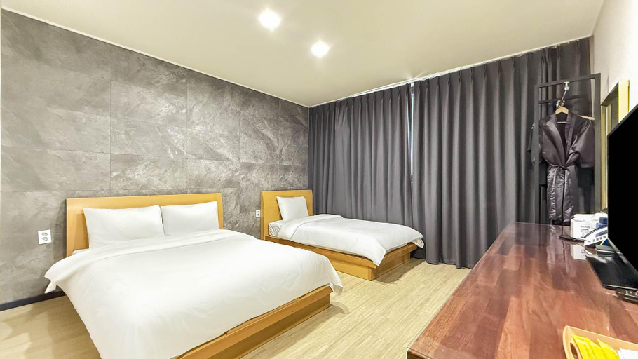 Bedroom 2, Gangneung Lara, Gangneung