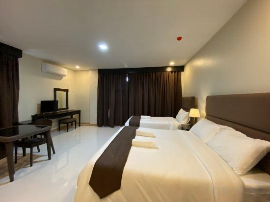 4, Eight Breeze Properties, Baclayon