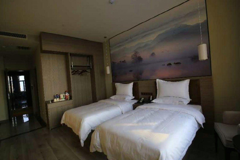 Bedroom 2, Juhui Hotel, Changzhi