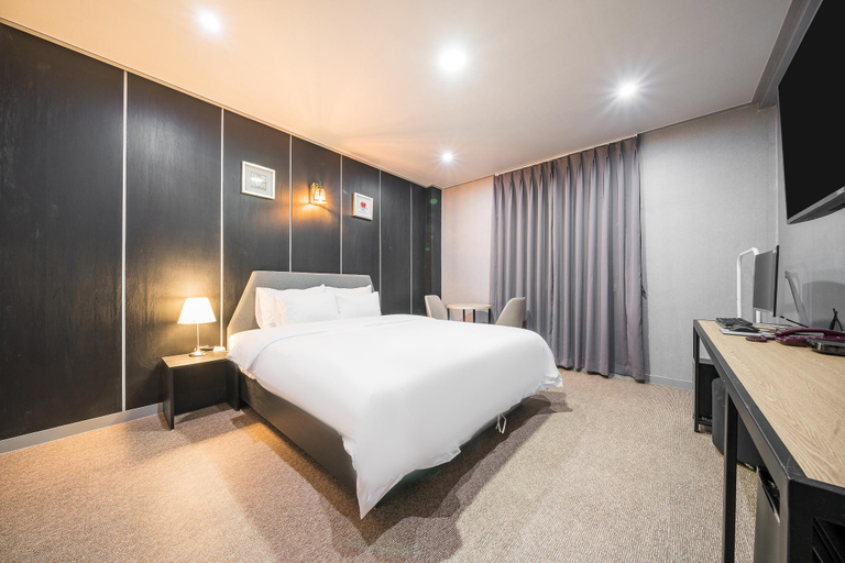 Others 2, Changwon Myeongseodong IL Hotel, Changwon