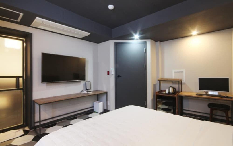 Bedroom 4, Changwon Myeongseodong U, Changwon