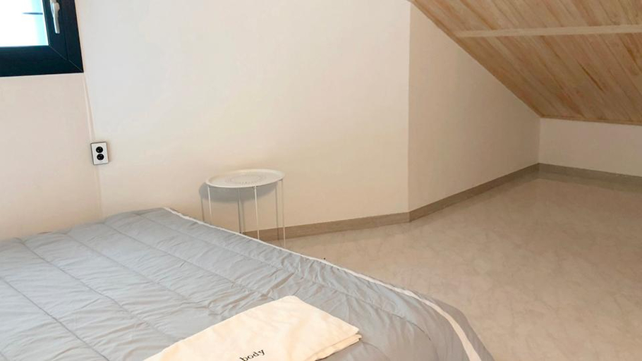 Bedroom 4, Pohang Yepension, Pohang