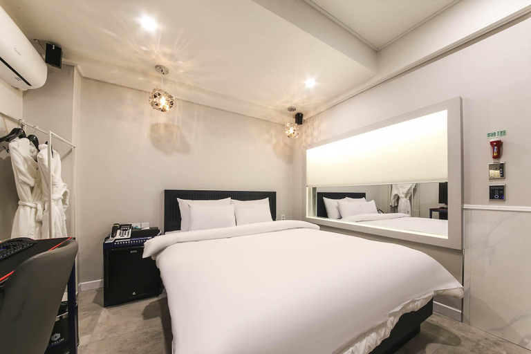 Bedroom 2, Gwangju Hanam Ekklim Business Hotel, Gwangsan