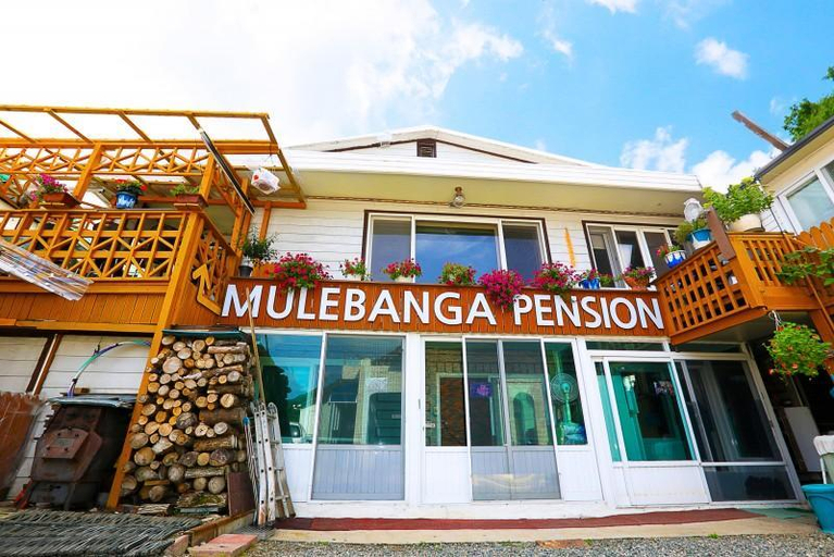 Exterior & Views 1, Yangyang Osaeganteo Mullebanga Pension, Yangyang