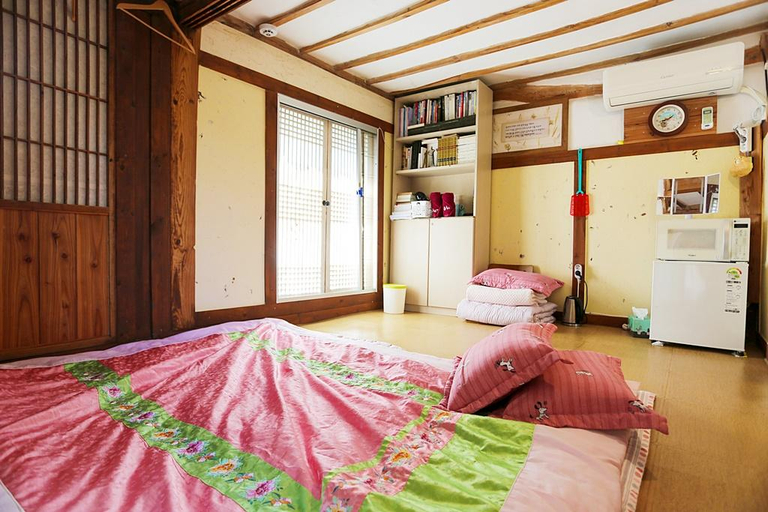 Bedroom 2, Yeongdeok Eunhaedang Hanok Stay, Yeongdeok