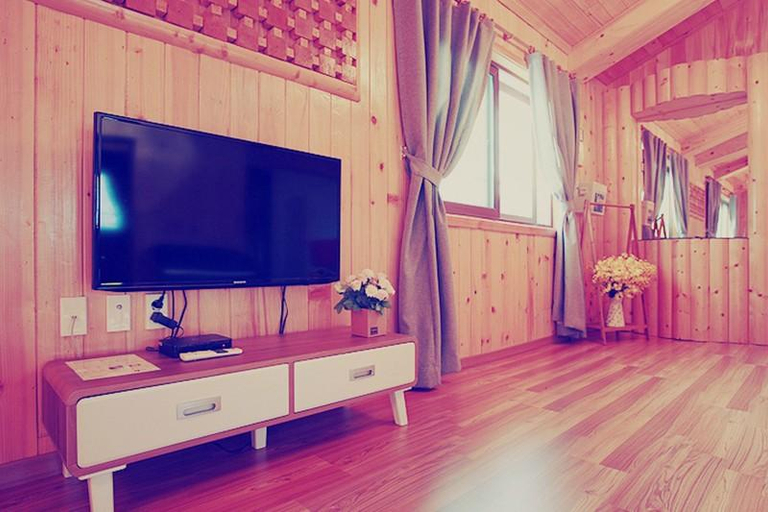 Others 3, Yongin Road 47 Pension, Yongin