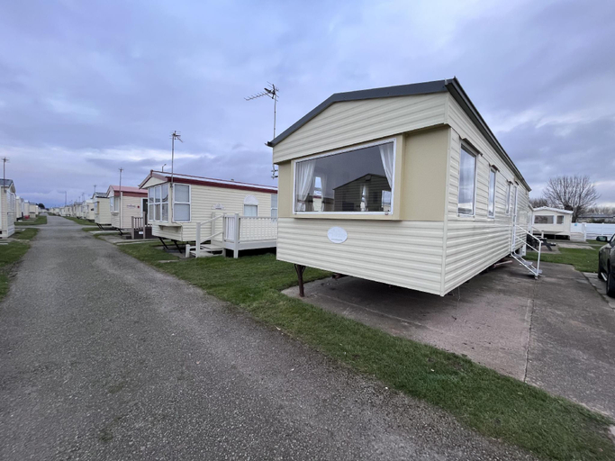 Others 4, 3 Bedroom, 8 Berth, Cosy Static Family Caravan, Denbighshire
