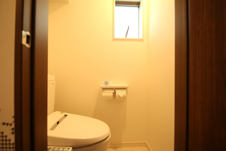 Bathroom 3, Casa Kamikumamoto II, Kumamoto