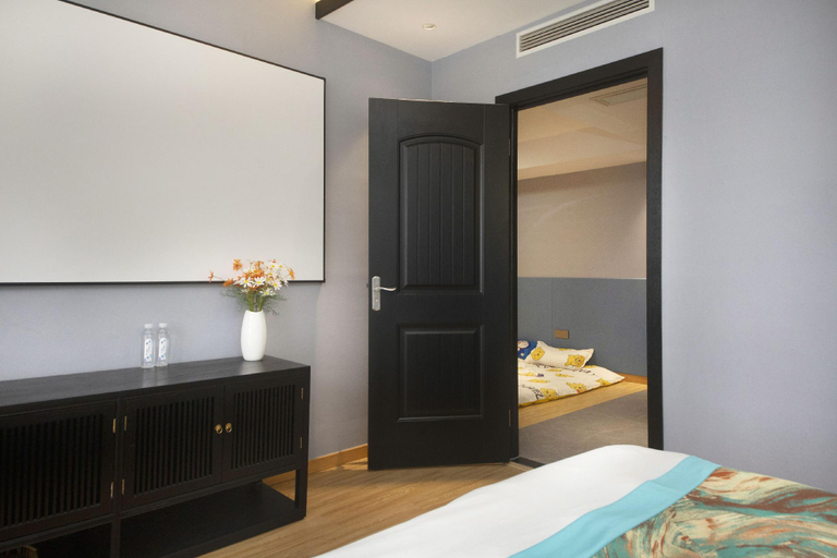 Bedroom 2, Yong Li Hotel, Jinhua