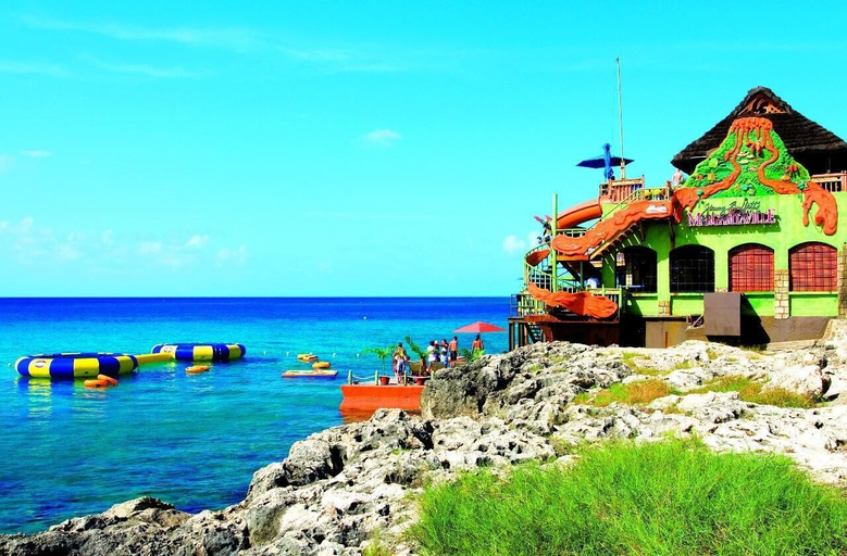Exterior & Views 2, Serenitys Hideaway Montego Bay