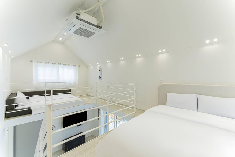 Bedroom 3, Pyeongtaek Ramyeon Mukgogalae, Pyeongtaek