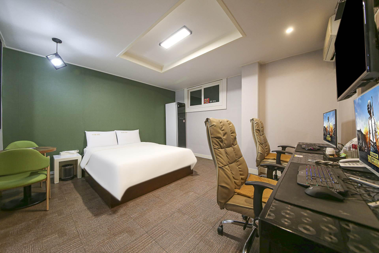 Bedroom 4, Chungju Healing Self Check-in Motel, Chungju