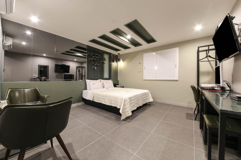 Bedroom 3, Pyeongtaek Mong 2, Pyeongtaek