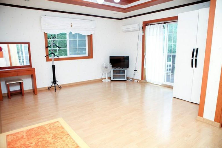 Others 1, Youngwol Sky Pension Camping, Yeongwol
