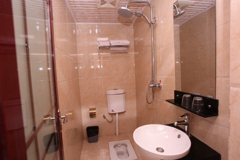 Bathroom 3, Yuejia Apartment, Chengdu