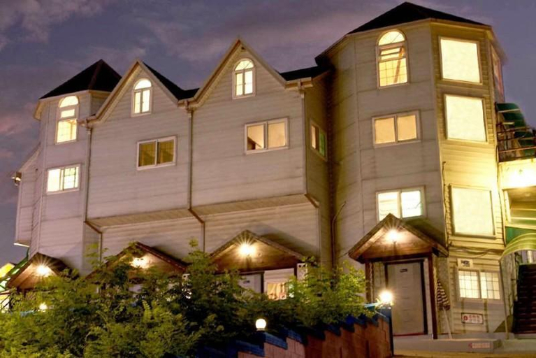 Exterior & Views 1, Daebudo (Seonjaedo) Beach Pension, Hwaseong