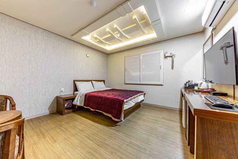 Bedroom, Yeosu KJ, Yeosu