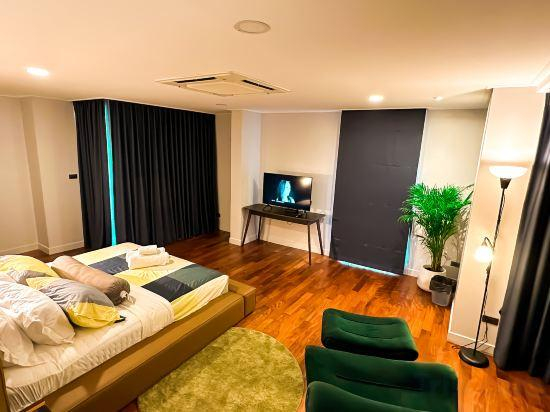 5, 189/7bangkok 6 bedrooms private pool villa,1000square summer villa, Wattana