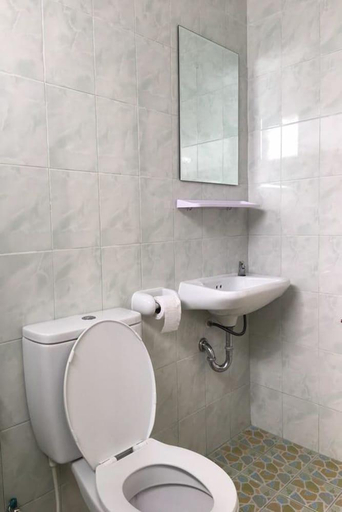 Bathroom 3, Similan Resort, Kantrang