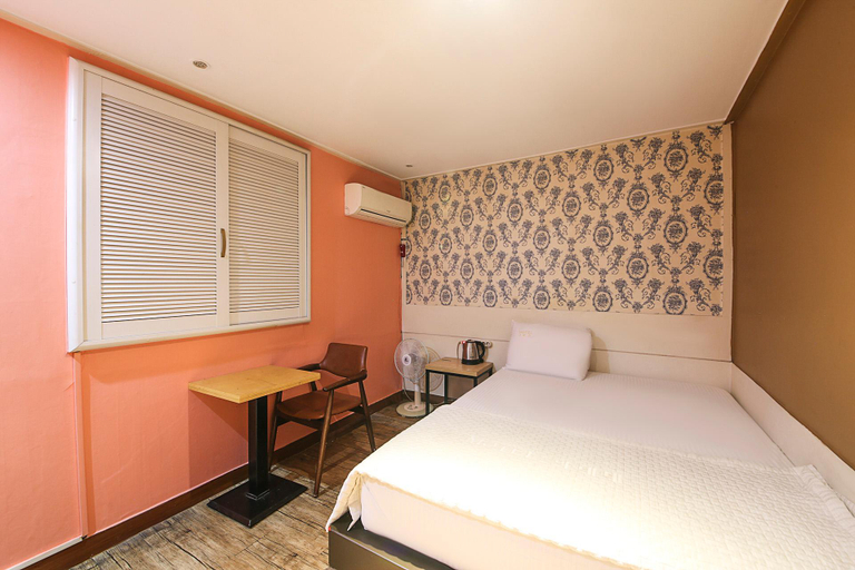 Bedroom 4, Daegu Duryu Athens, Buk
