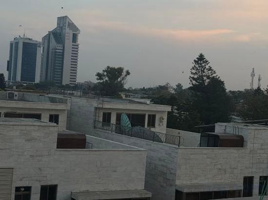 5, AoLai Hotel, Islamabad