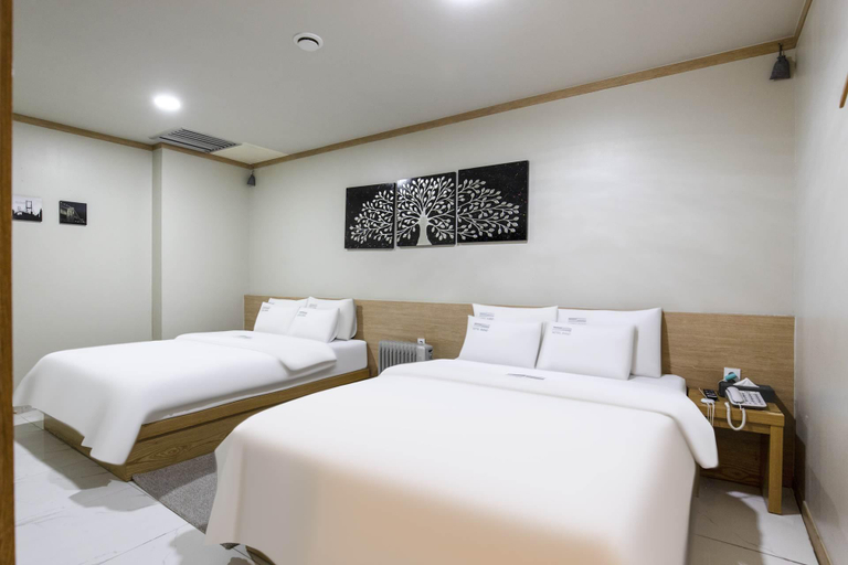 Bedroom 2, Geumjeong BAND, Anyang