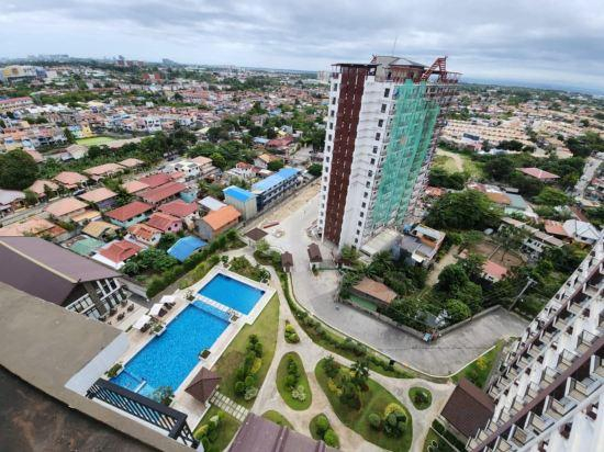 2, Jml's Podroyale Near Mactan, Lapu-Lapu City