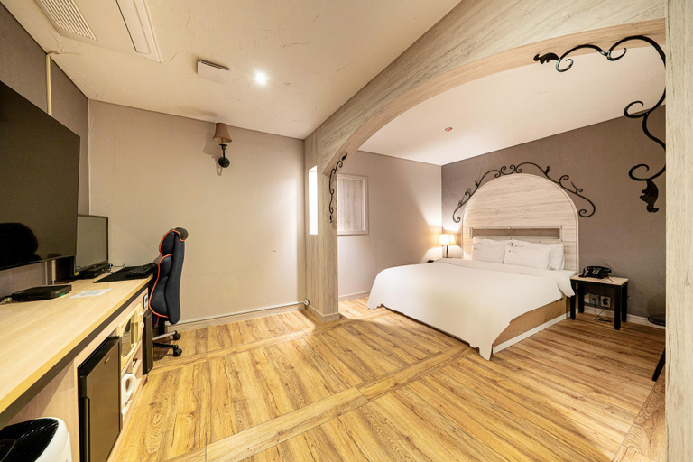 Bedroom 4, Dongducheon Cima, Dongducheon