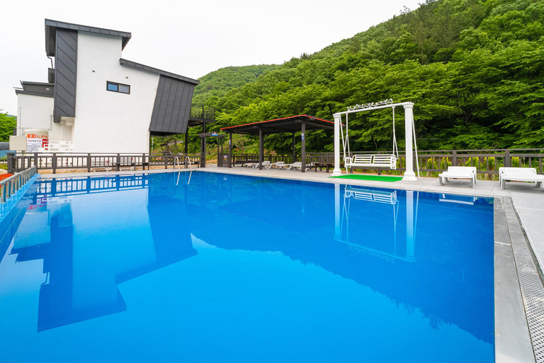 Others 2, Damyang Telepathy Pension, Sunchang