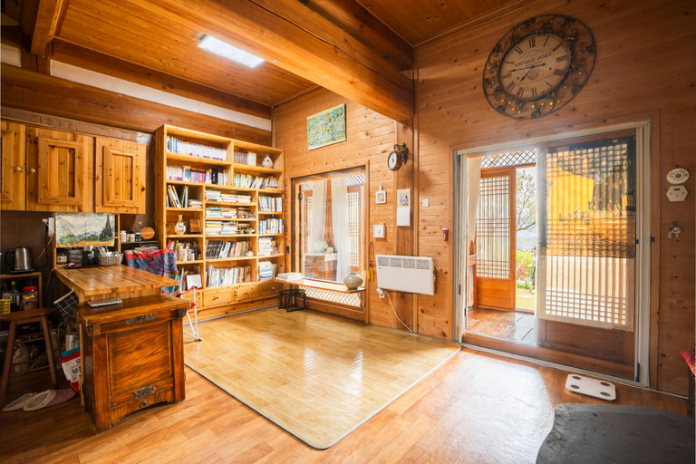 Others 3, Salgunamu Hanok Minbak, Damyang