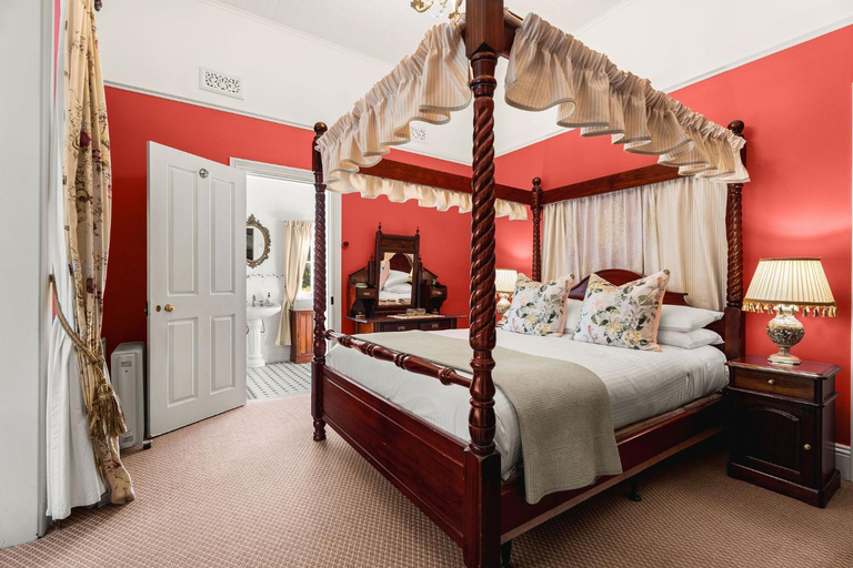 Bedroom 2, Kurrara Historic Guest House, Blue Mountains